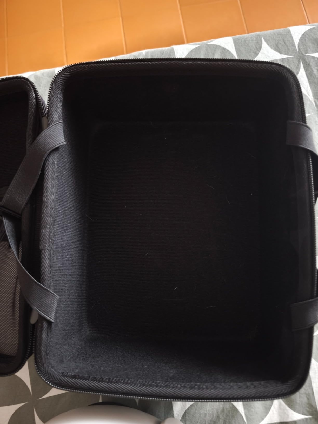 Aenllosi Game Controller Case Quest 2 custodia rigida Nero EVA