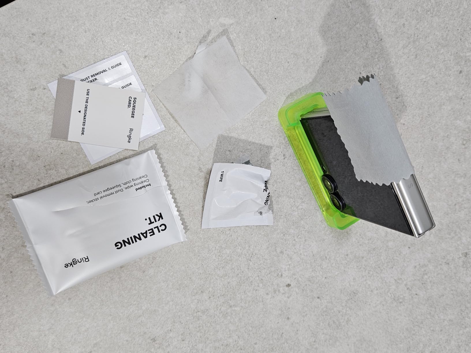 Ringke Hinge Dual Easy Film Pellicola Z Flip 8 Cerniera EPU