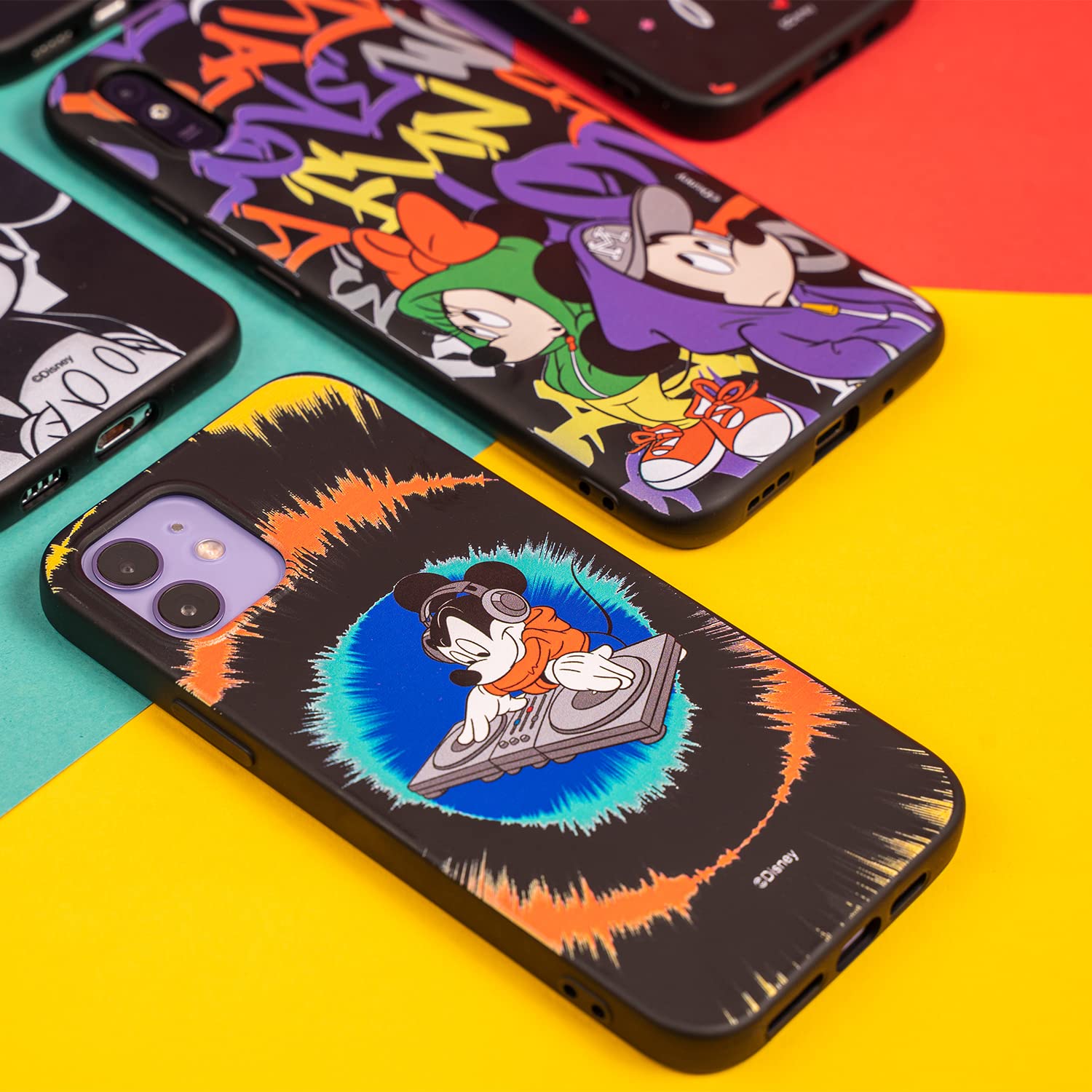 La Casa de las Carcasas Topolino custodia iPhone 15 Pro silicone liquido