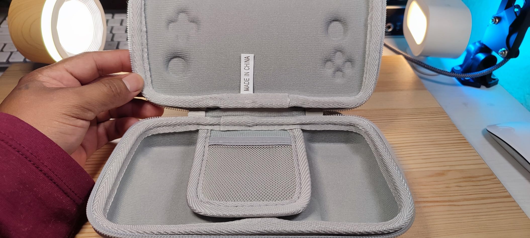 Aenllosi Game Controller Case Backbone One custodia bianca