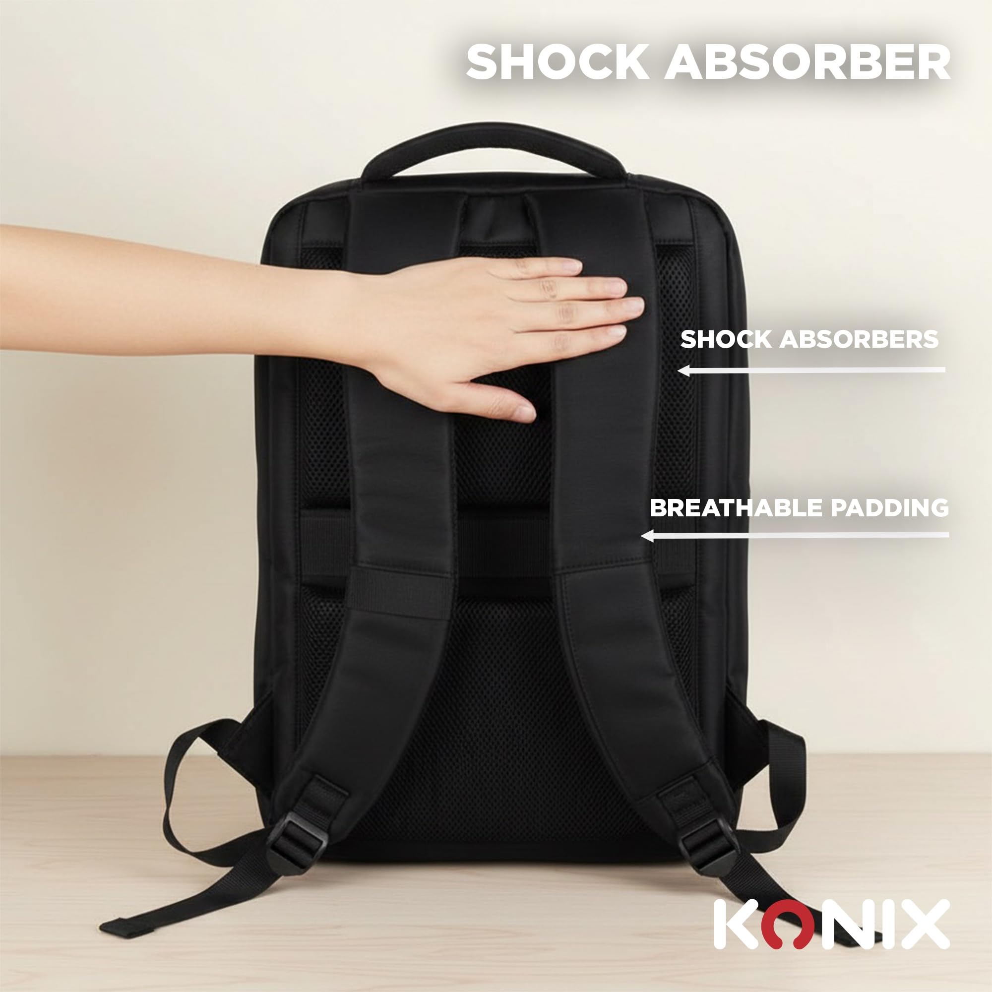 Konix Mythics Titan zaino PS5 16L nero bianco 30x10x47 cm