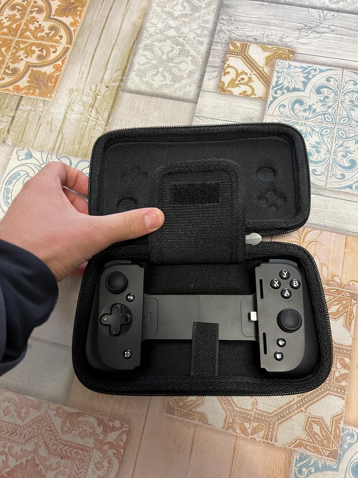 Aenllosi Game Controller Case Kishi V3 Pro custodia Nero