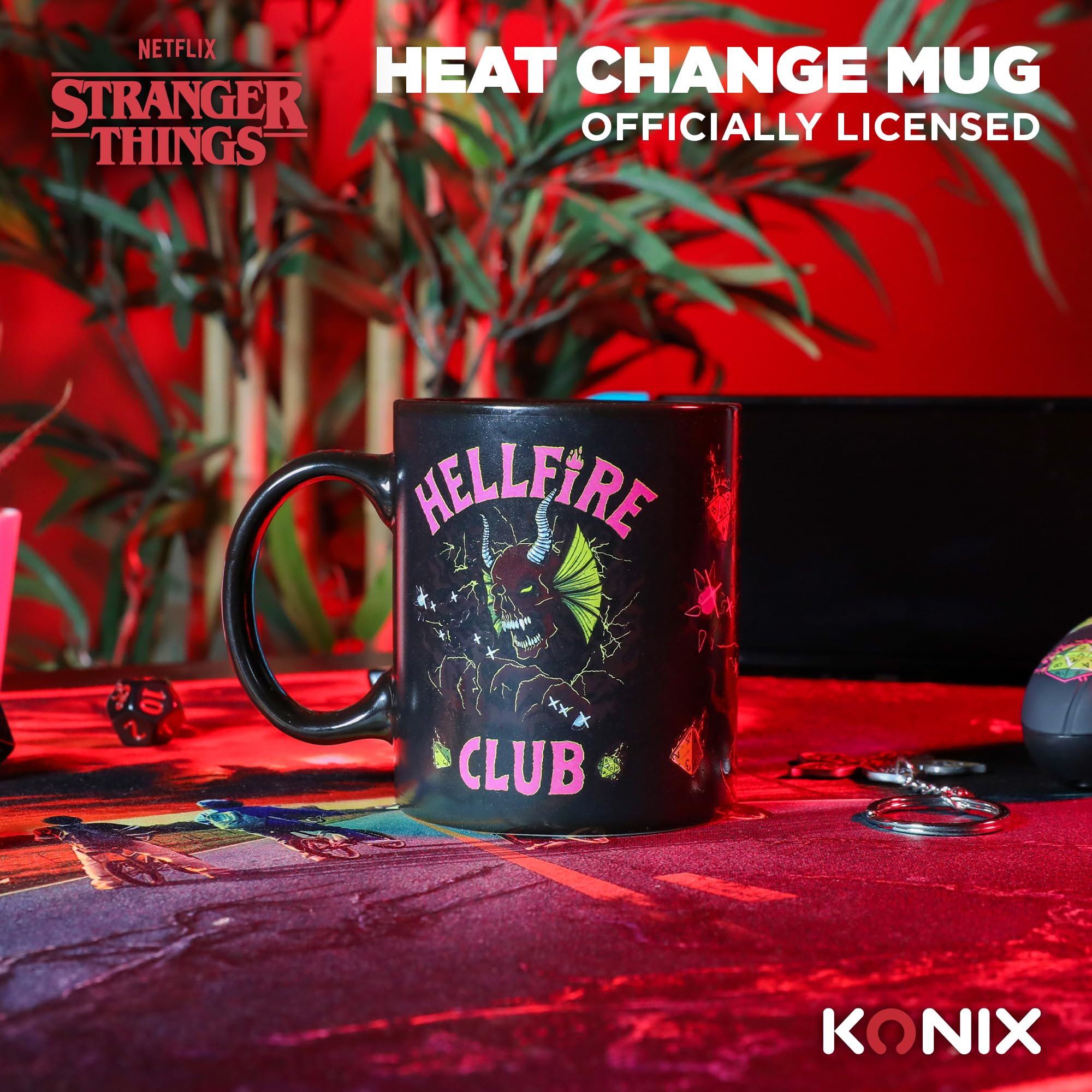 Konix Licensed merchandise Hellfire Club tazza 320 ml termoreattiva nera