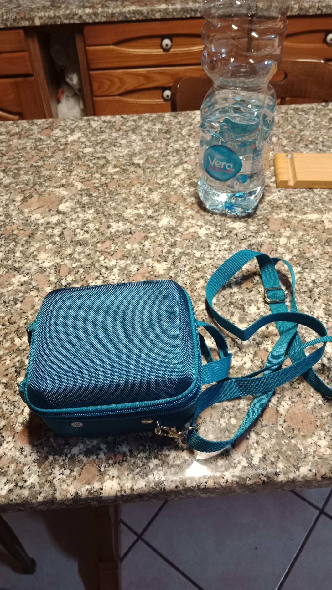 Aenllosi Camera Case per Kodak AZ528 custodia rossa EVA