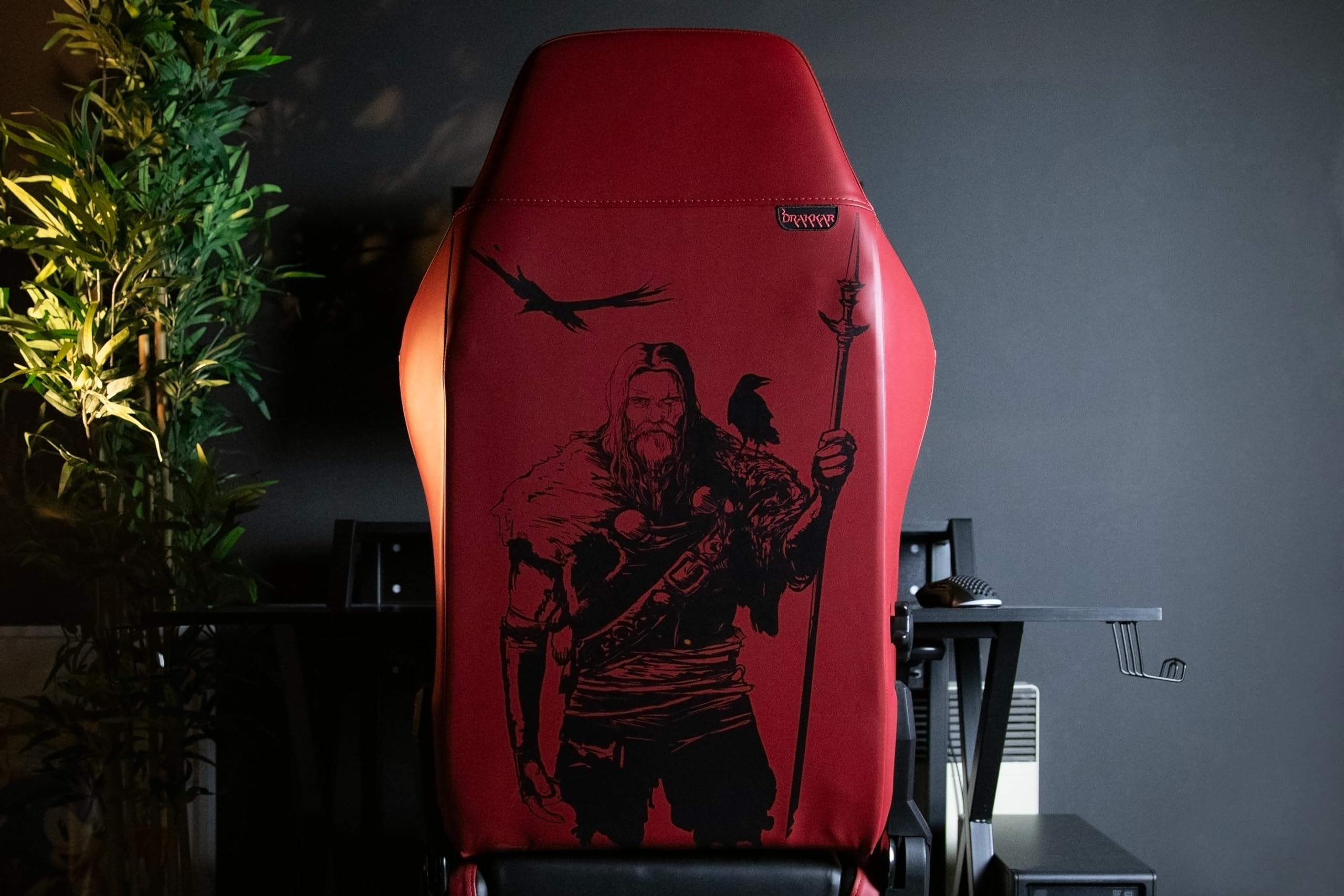 Konix Drakkar Odin sedia gaming nero rosso 160° pelle PU