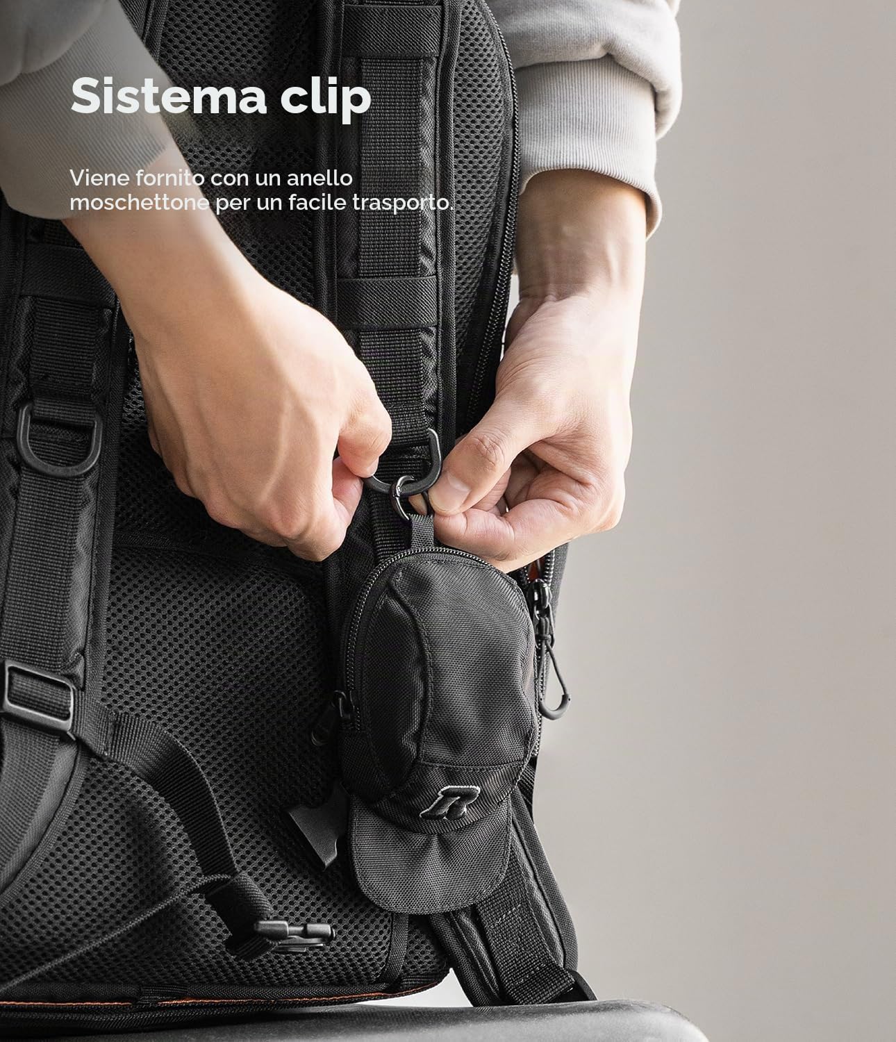 Ringke Cap Mini Pouch mini borsa nera in poliestere