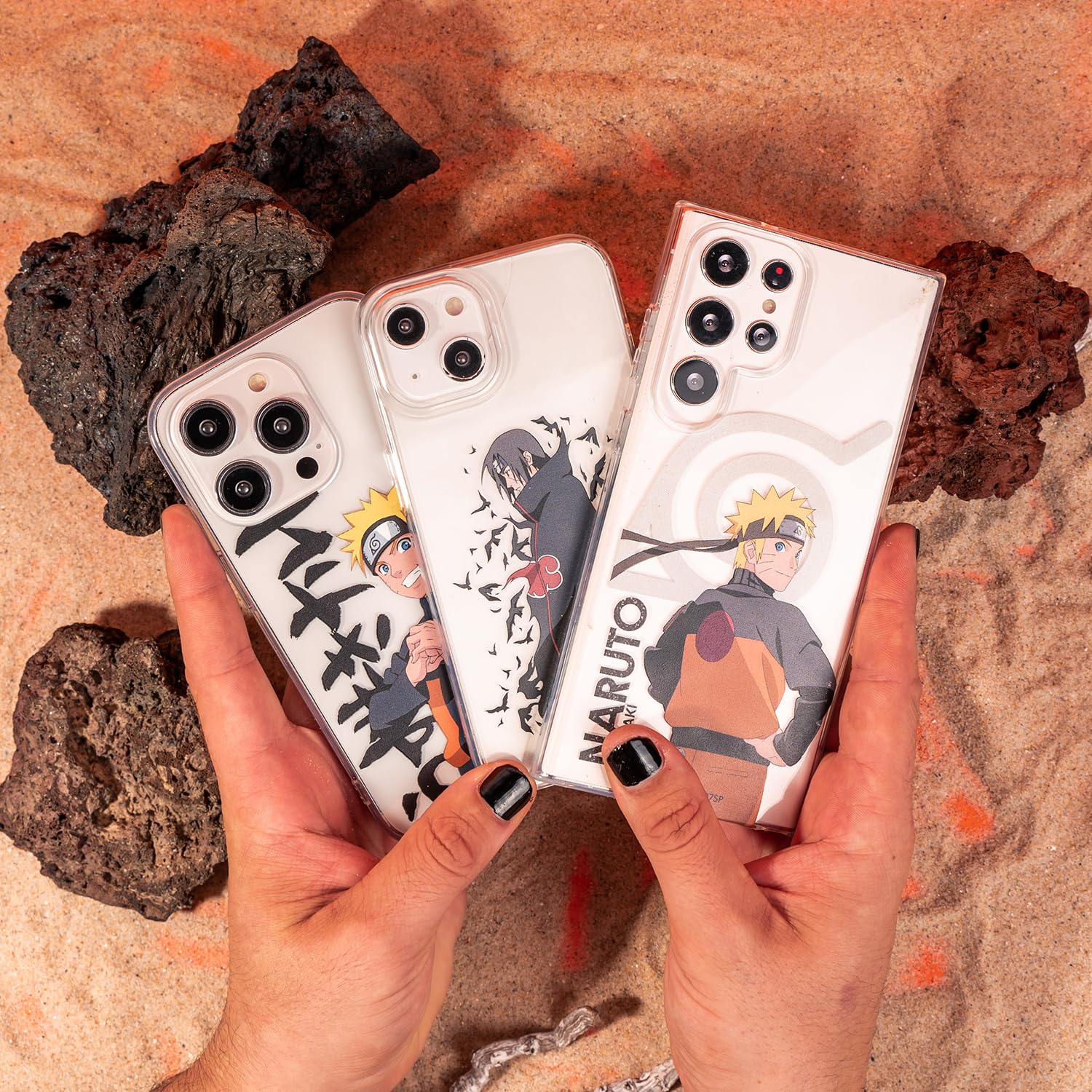 La Casa de las Carcasas cover iPhone 15 Pro Naruto Itachi