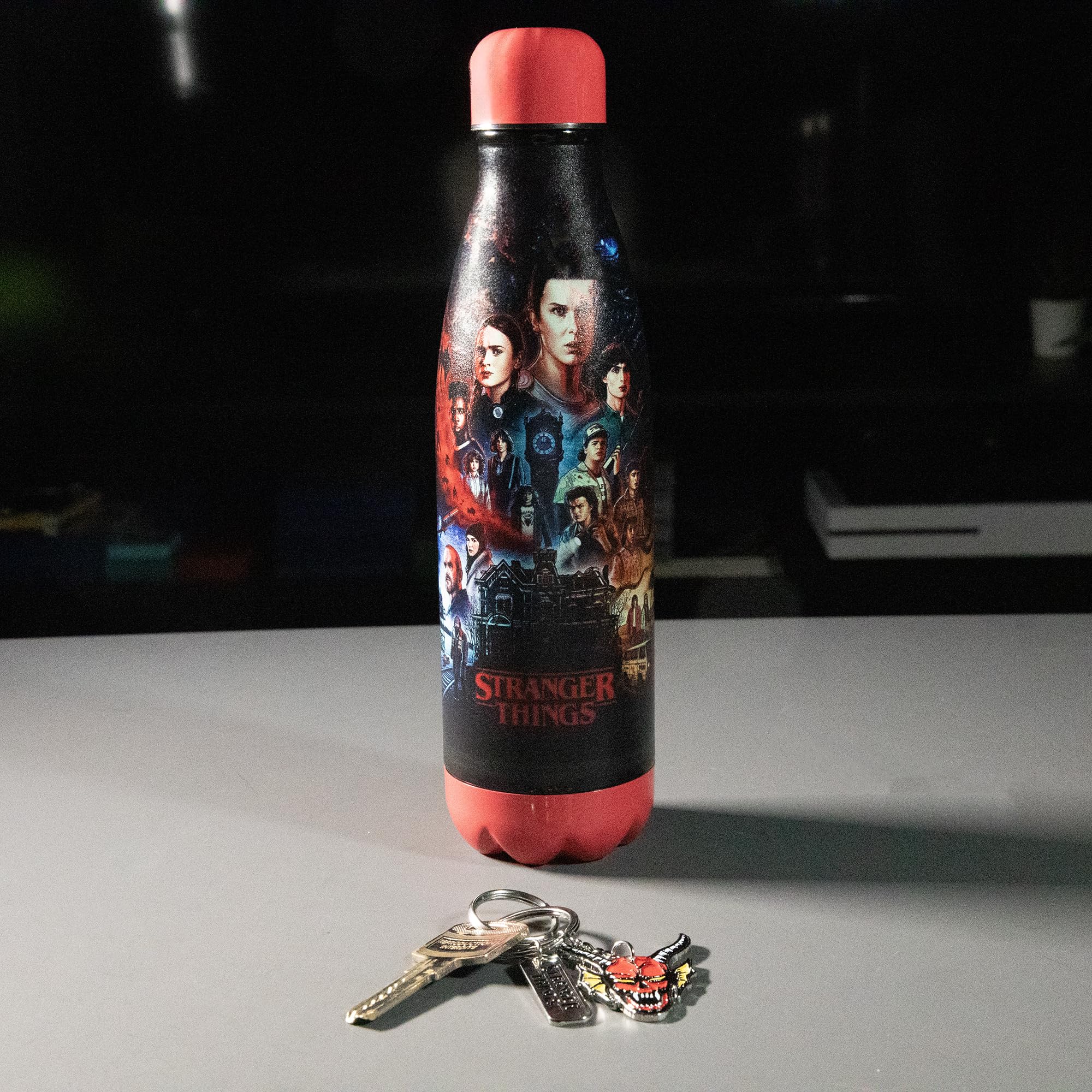 Konix Stranger Things Portachiavi Metallo Hellfire Club 4 cm