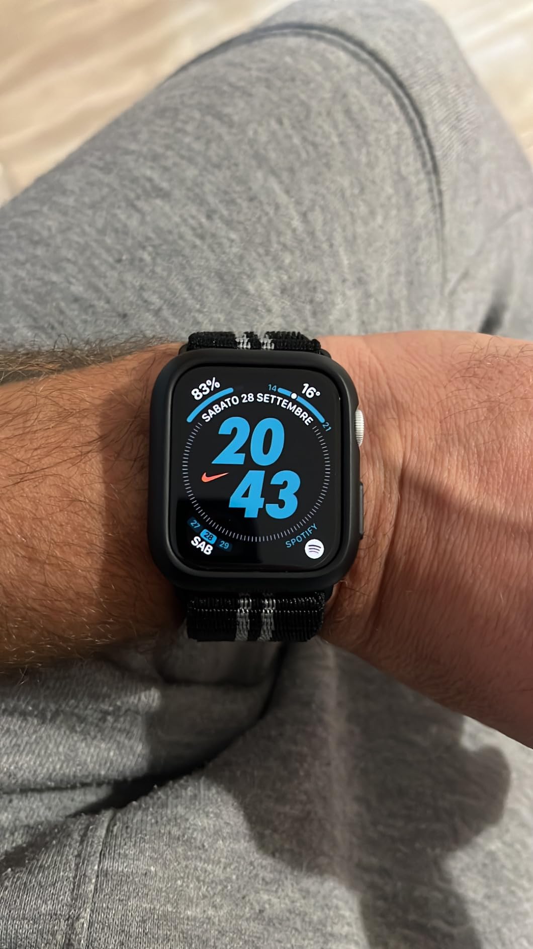 Ringke Sports Air Loop cinturino Apple Watch nylon Black