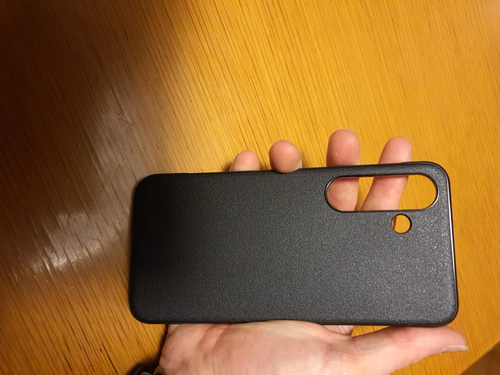 Ringke Onyx Galaxy S25 cover TPU nera anti-impronta