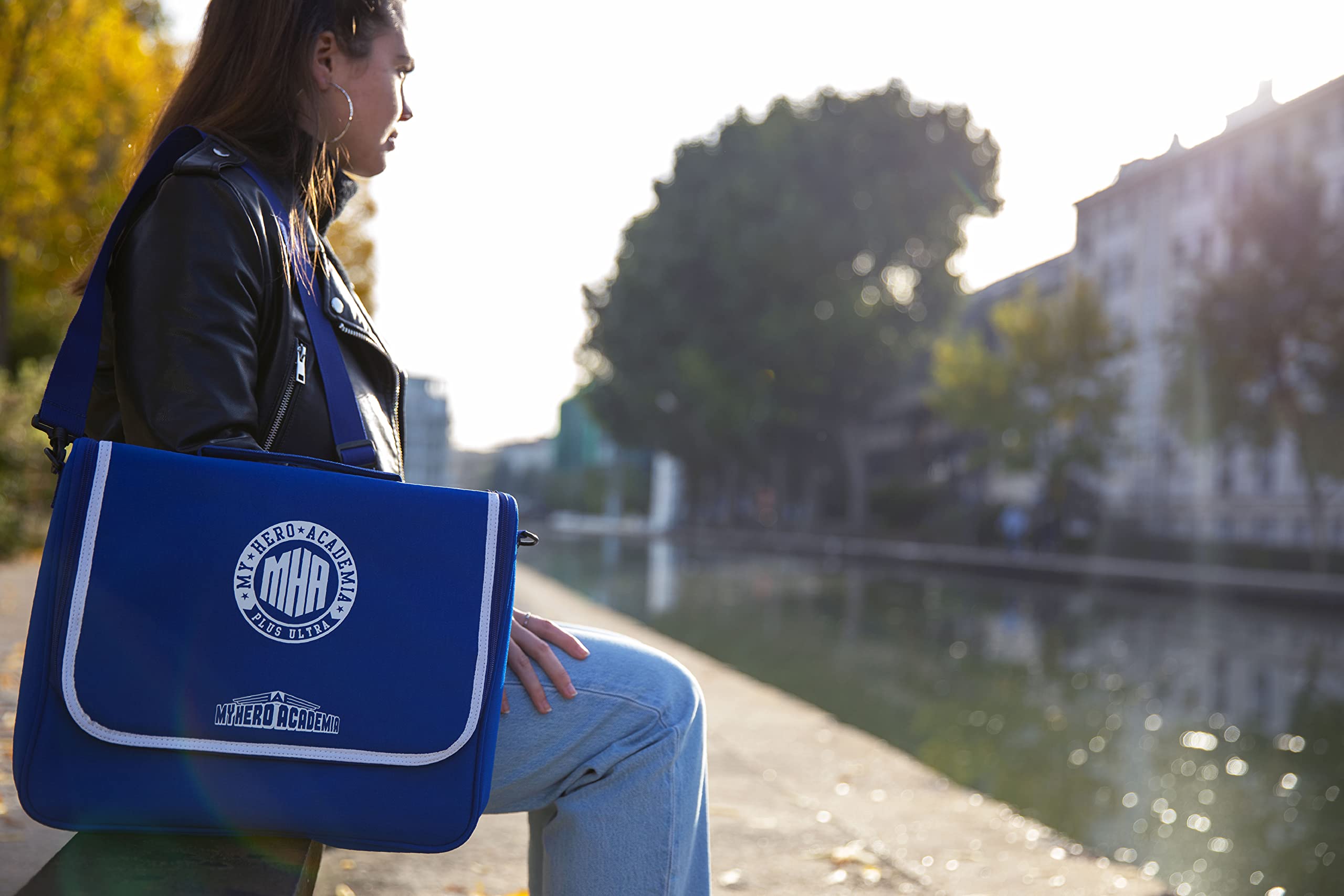 Konix My Hero Academia Borsa Messenger Switch Blu