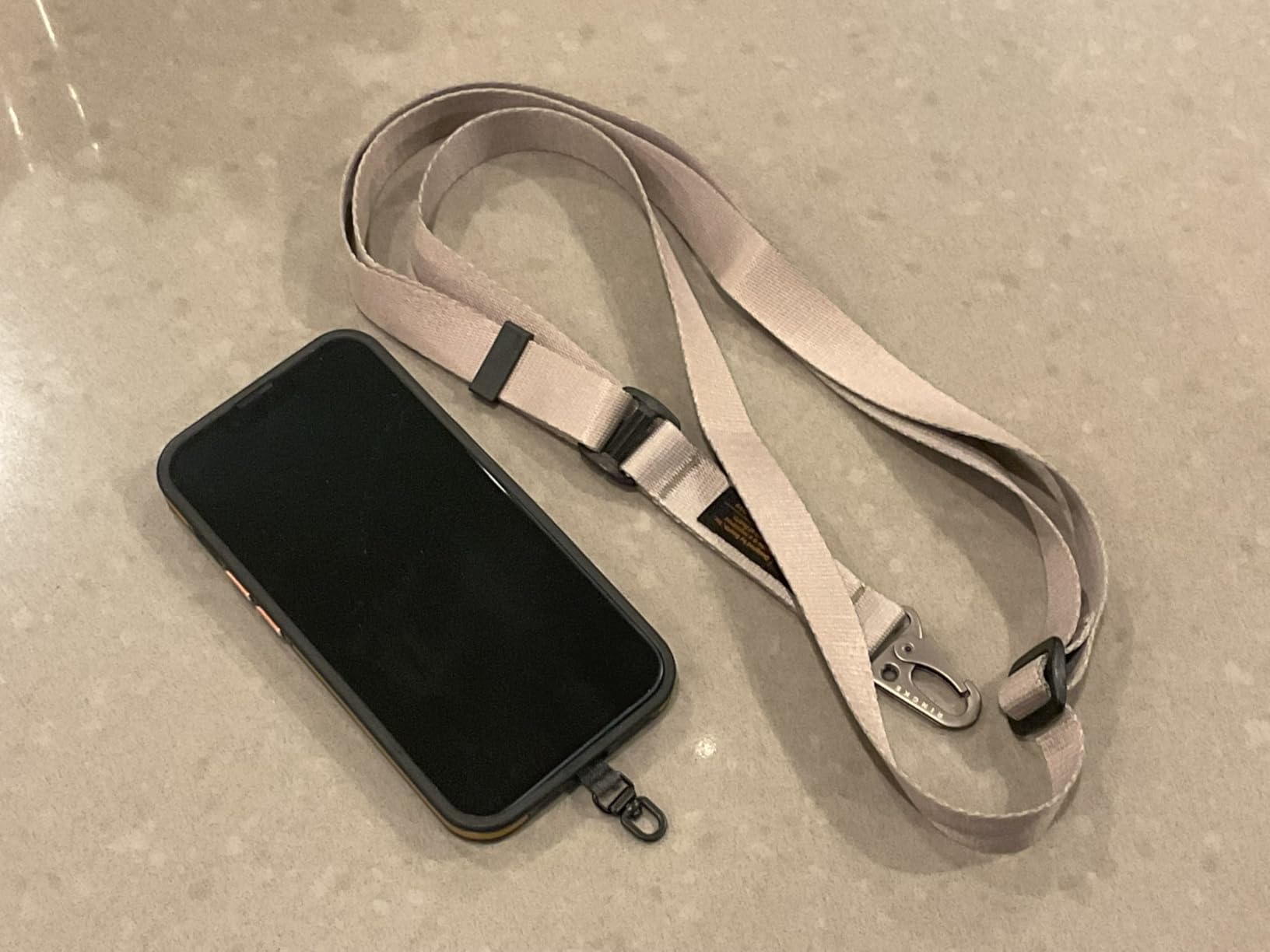 Ringke Strap Holder Link Laccetto Warm Gray Antistrappo