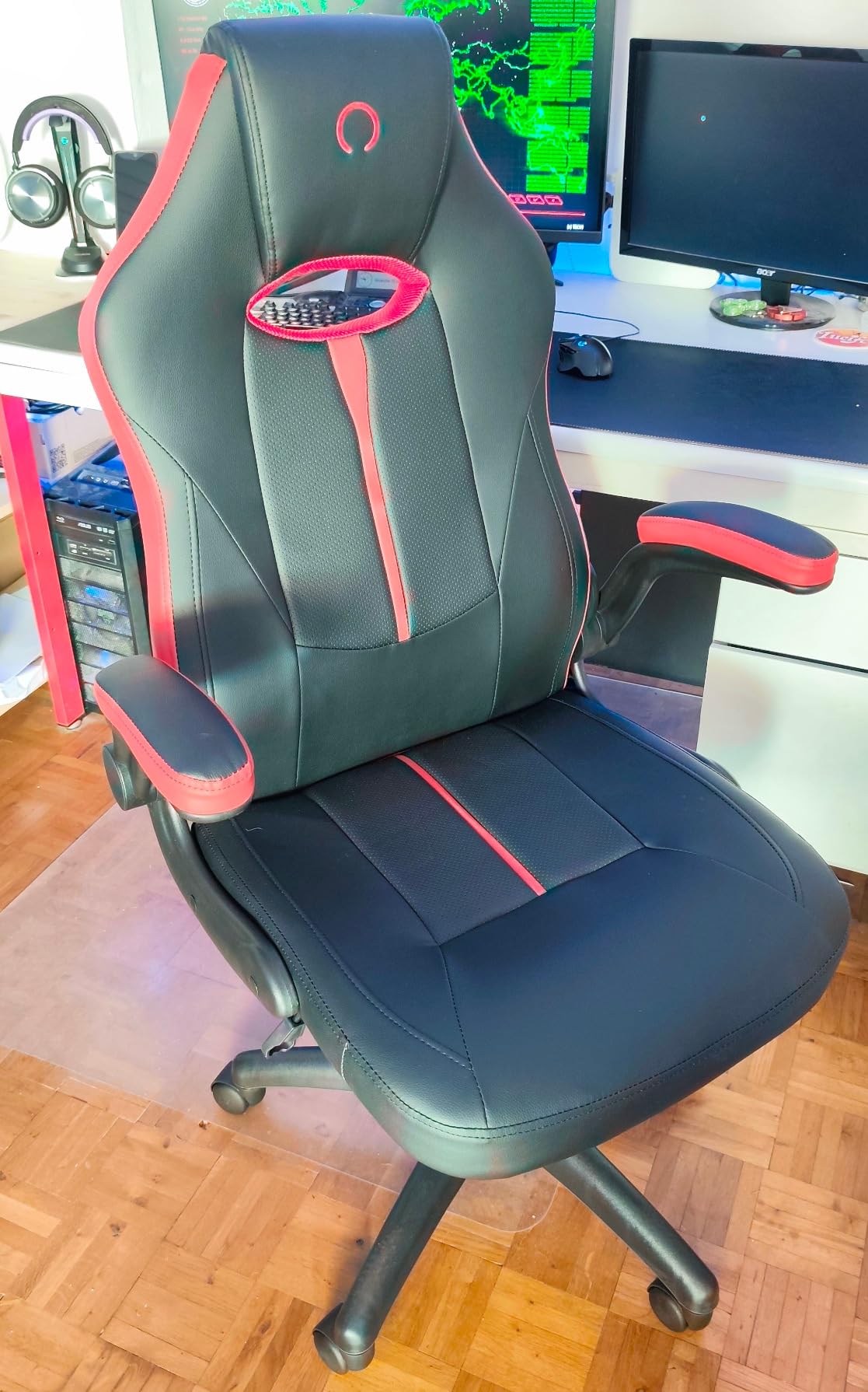 Konix Omega sedia gaming ufficio PVC nera rossa 15°