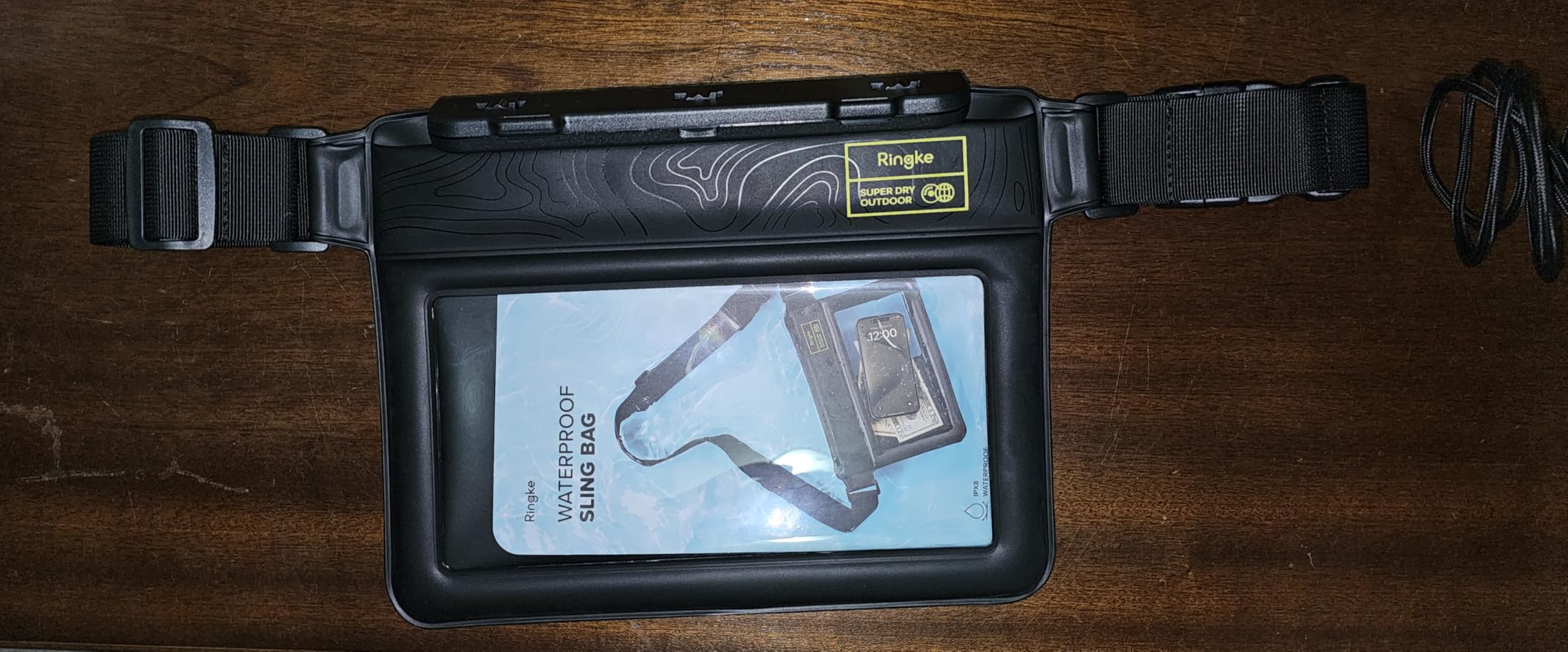 Ringke Waterproof Pouch IPX8 borsa impermeabile telefono nera tracolla