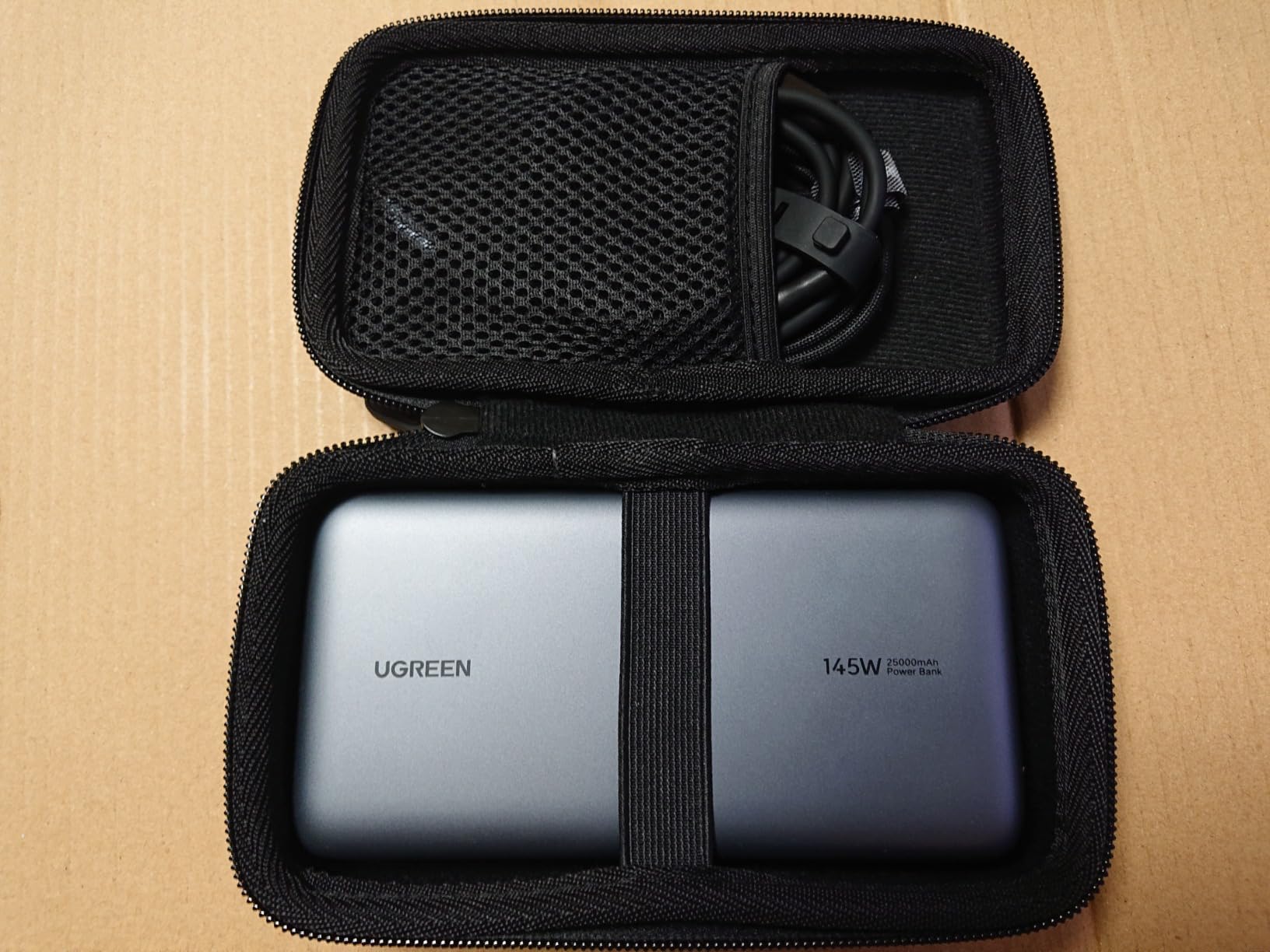 Aenllosi custodia power bank UGREEN Nexode PB536 20000mAh EVA