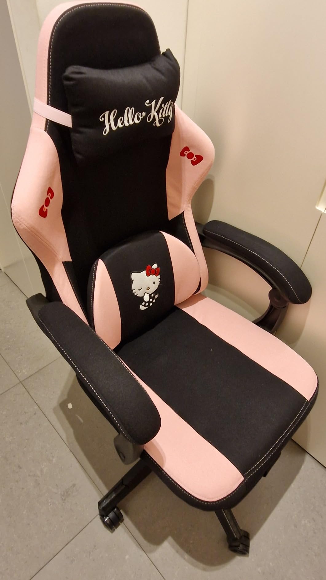 Konix Hello Kitty Sedia Gaming Ufficio 150° Nero Rosa
