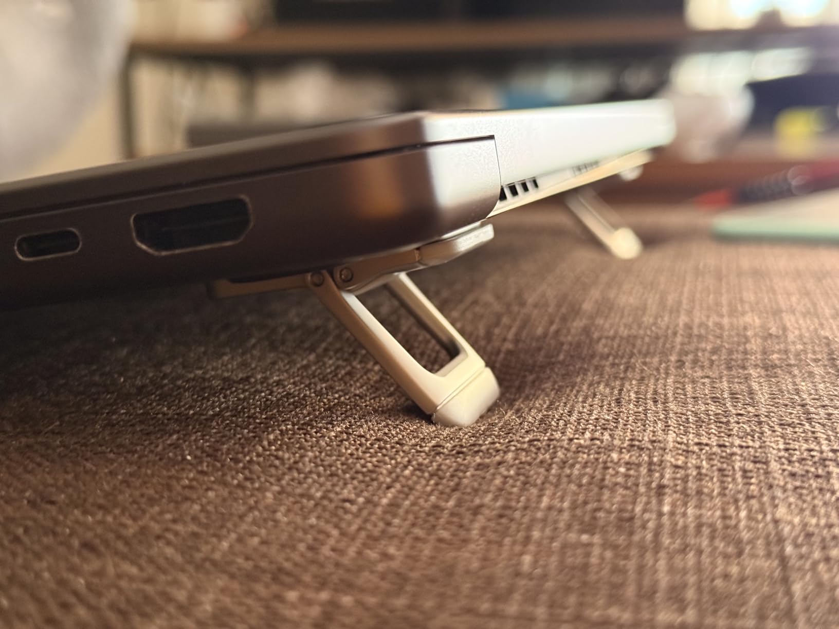 Ringke Step-Fit Mini stand laptop Silver 3 altezze