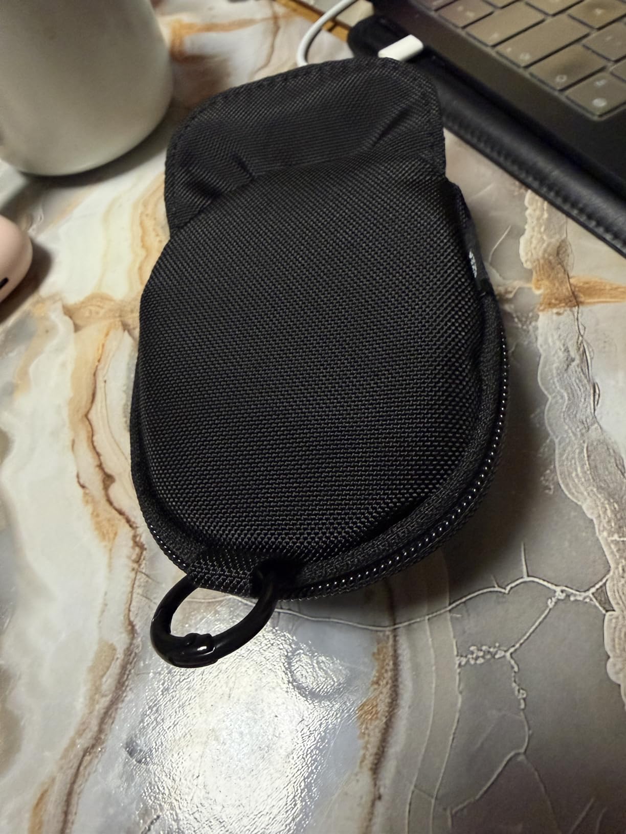 Ringke Cap Mini Pouch mini borsa nera in poliestere