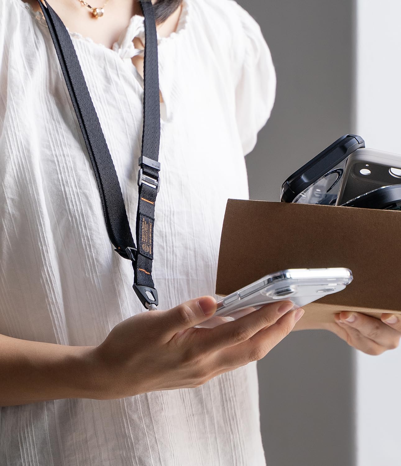 Ringke Strap Laccetto Tracolla Nero per Custodia Telefono