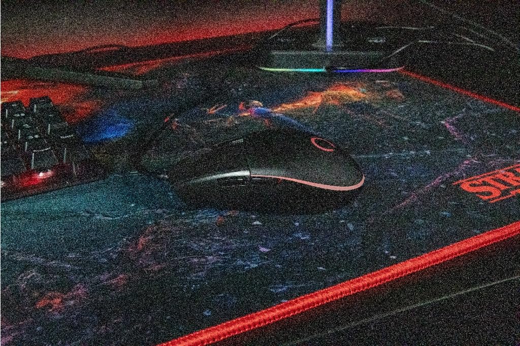 Konix Arcane Mouse Gaming Cavo 70g LED Nero