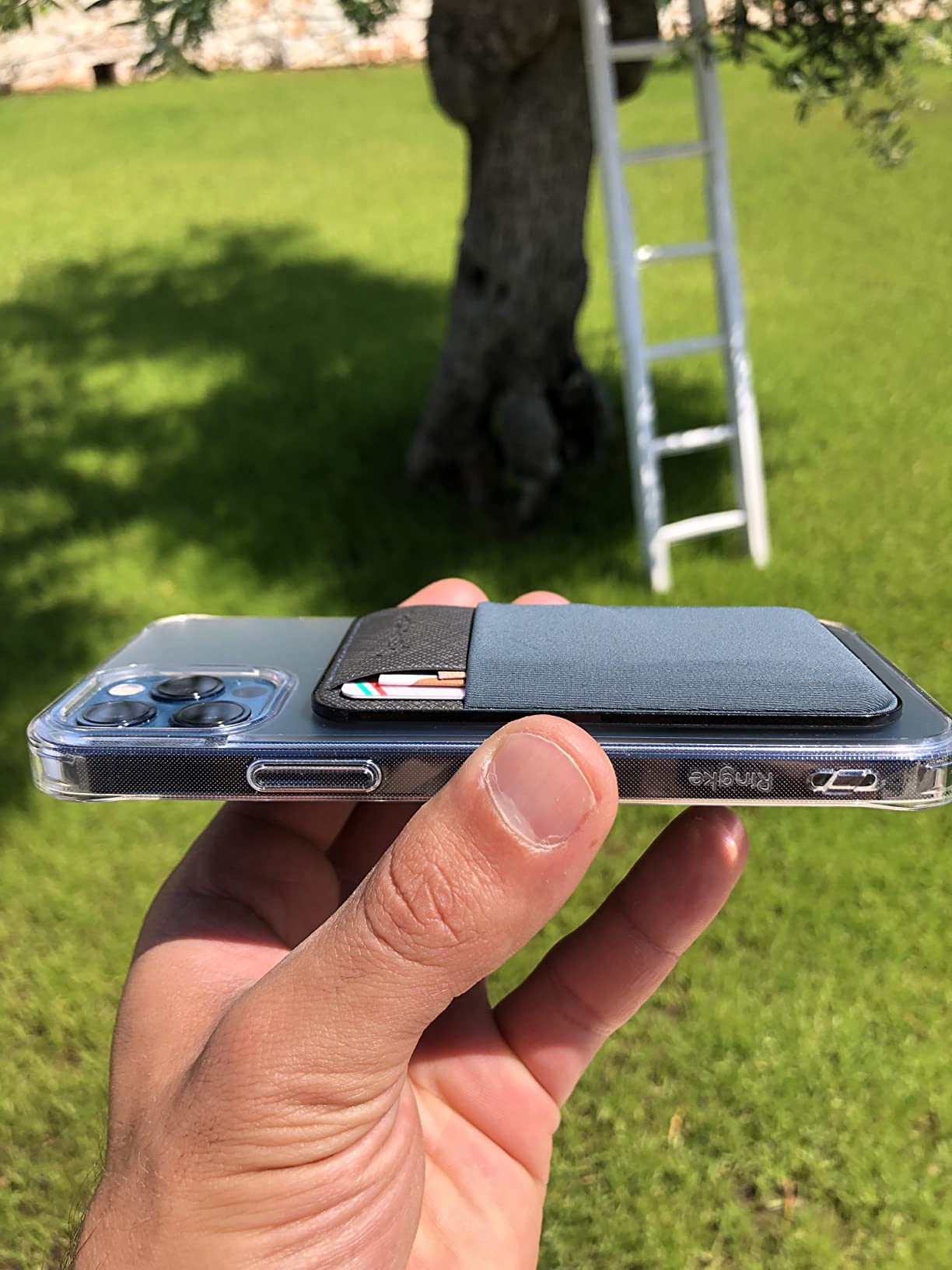 Ringke Fusion Magnetic Cover iPhone 14 Pro Matte Clear