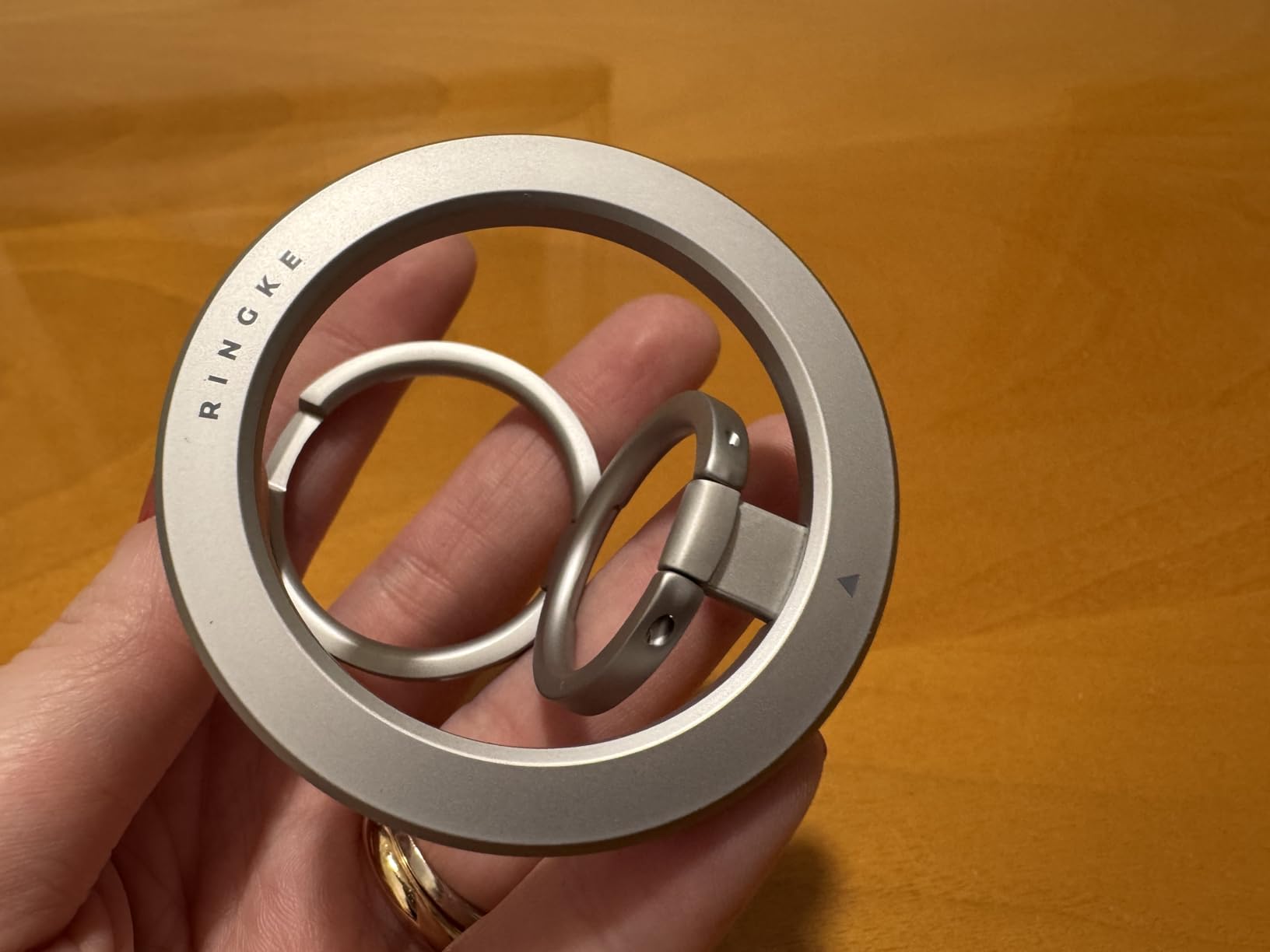 Ringke Ring Anello Magnetico Smartphone Argento Stand Presa N52